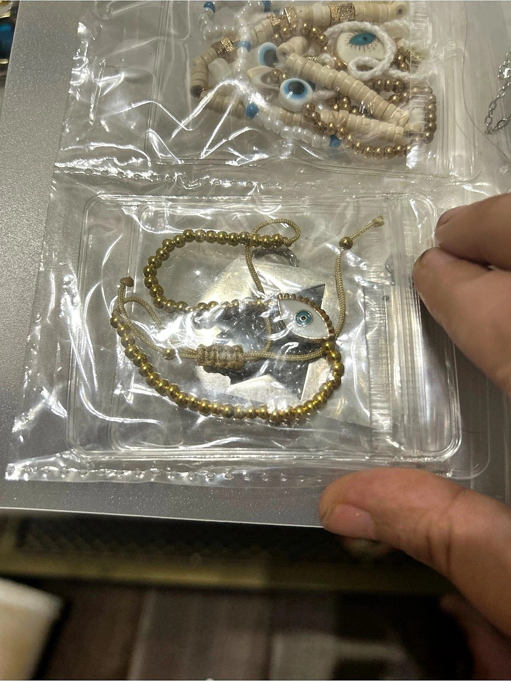 Evil Eye Beaded Bracelet Set White & Gold NWT
